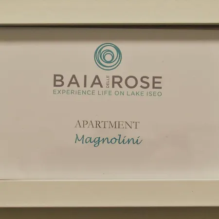 Baia Delle Rose Via Roma 111 *